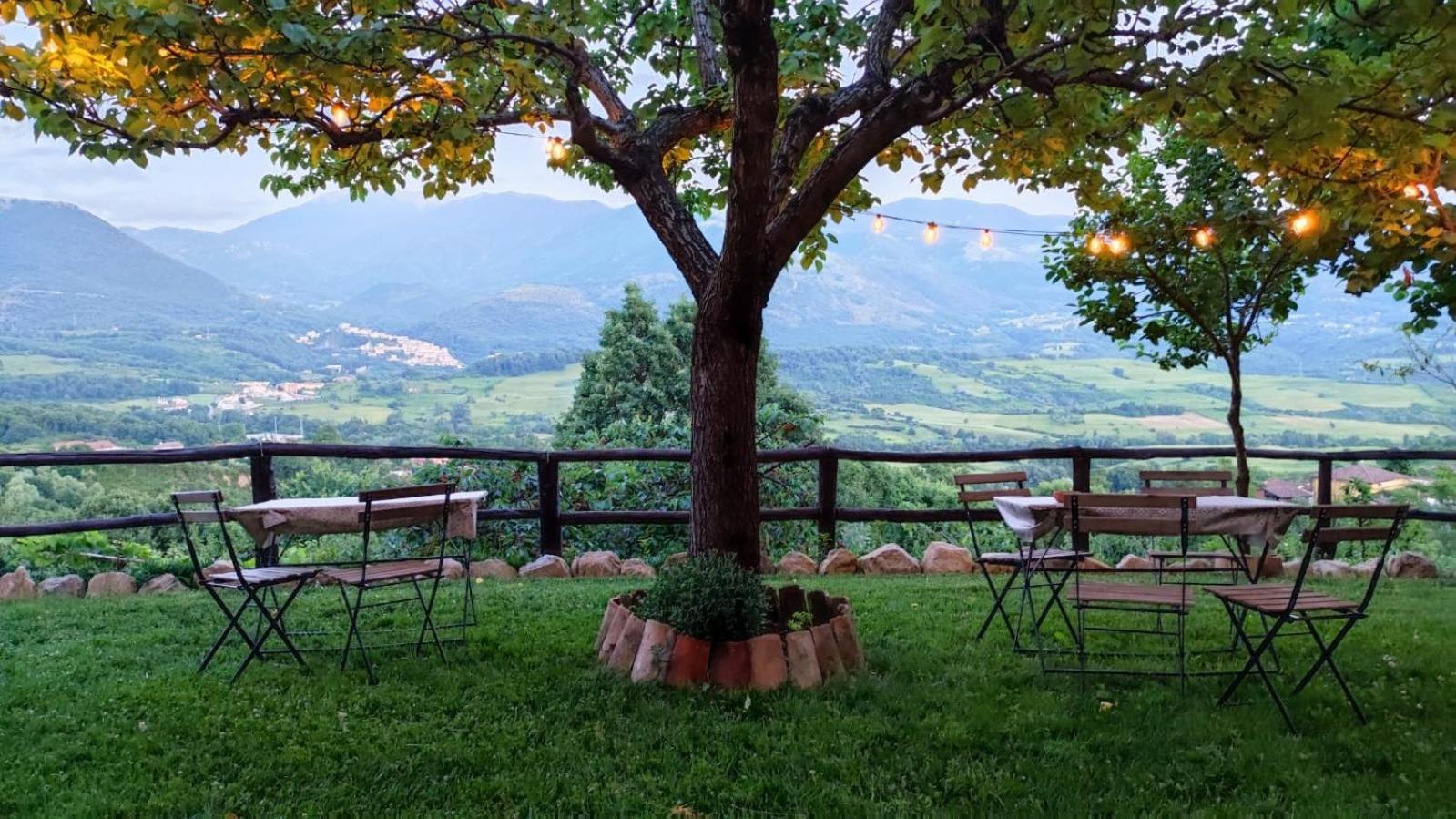 Tana Libera Tutti 2 Nature, Yourself, Love Viggianello Exterior photo